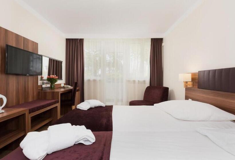 Номер Deluxe с Балконом, Jantar Medical Spa