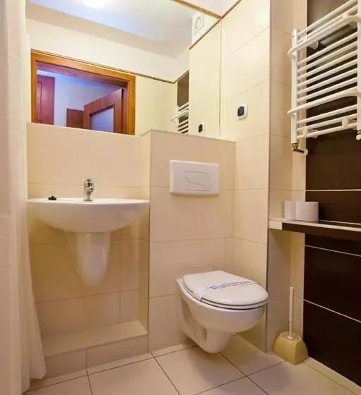 Economy-huone, Jantar Medical Spa