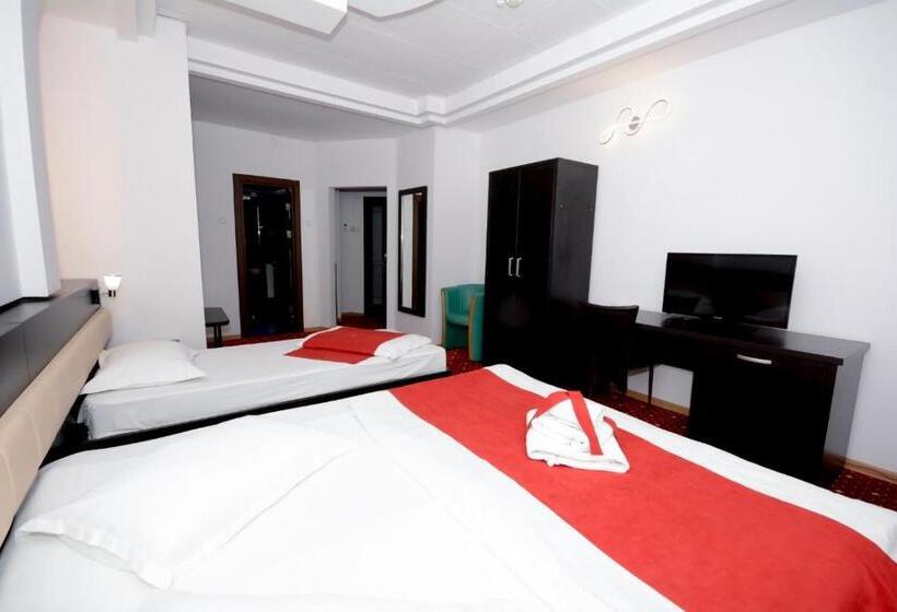 غرفة قياسية, Magic   City Center