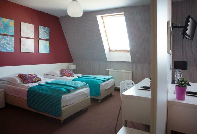 스탠다드 룸, Na Rogatce