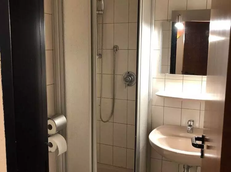 Quarto standart individual, Poseidon