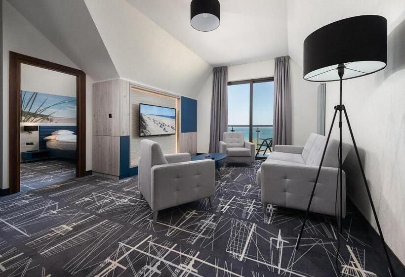 آپارتمان 1 خوابه با چشم‌انداز دریا, Restauracja Faleza