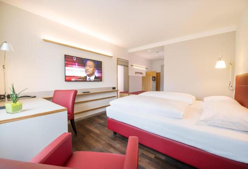 غرفة بيزنس, Rommel