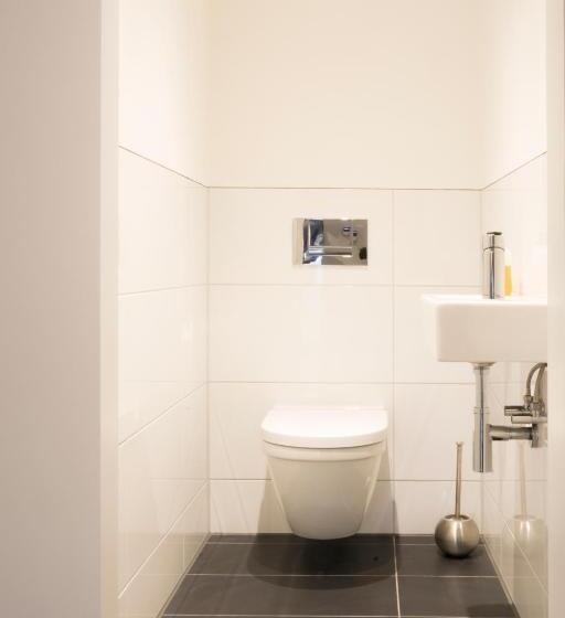 شقة غرفة واحدة, Rommel