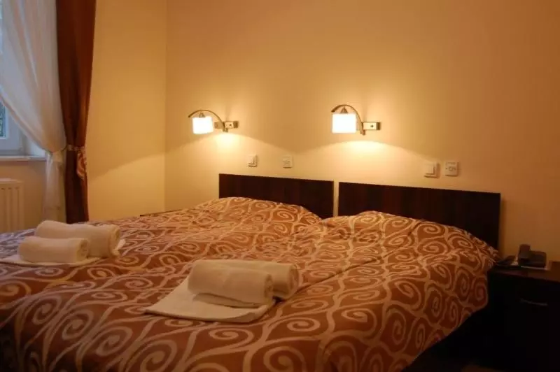 اتاق استاندارد, Solanki Medical Spa