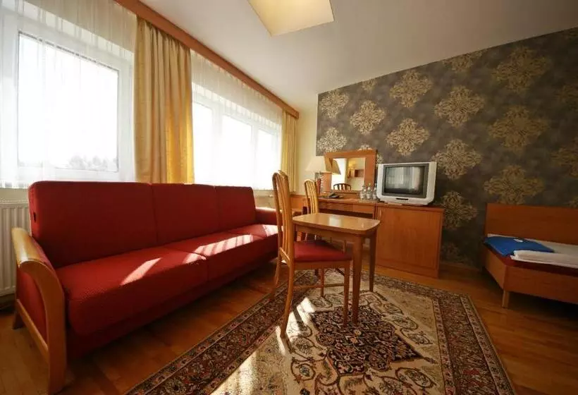 Standard-huone, Zamkowy