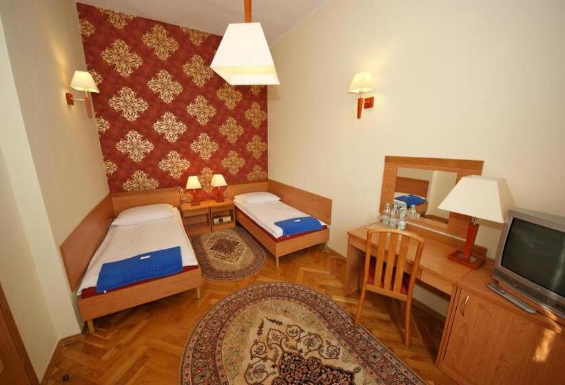 Номер Стандарт, Zamkowy