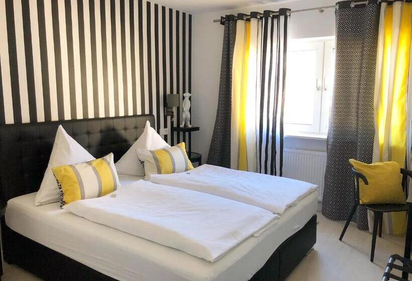 豪华房间, Zur Goldenen Sonne