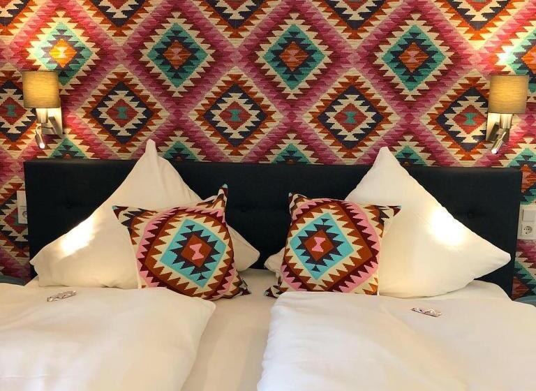 豪华房间, Zur Goldenen Sonne