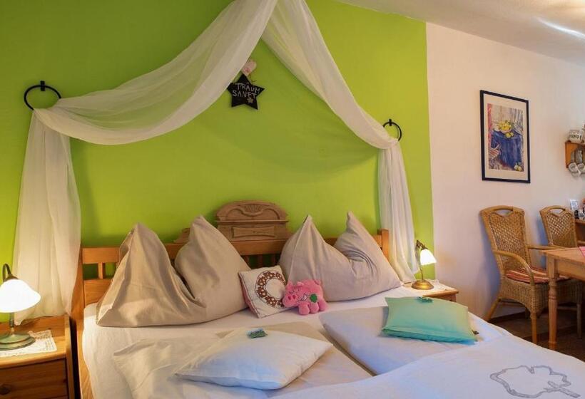 חדר משפחתי, Ferienappartments Landhaus Fühldichwohl