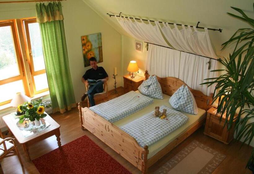 Семейный Номер, Ferienappartments Landhaus Fühldichwohl