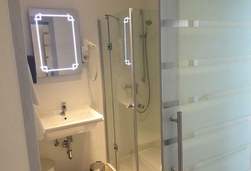 חדר סטנדרט, Landhotel Gafringwirt