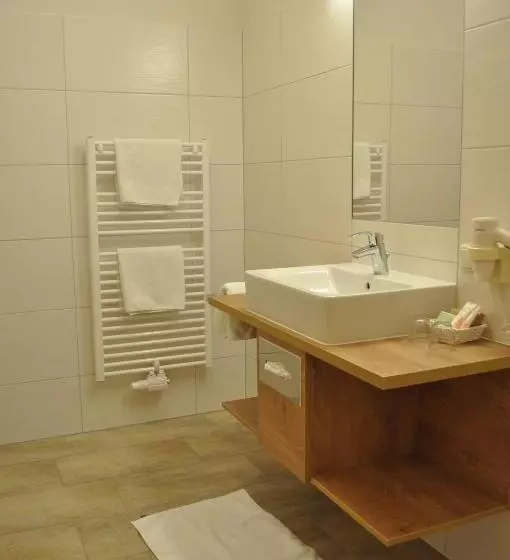 スーペリアールーム, Landhotel Gafringwirt