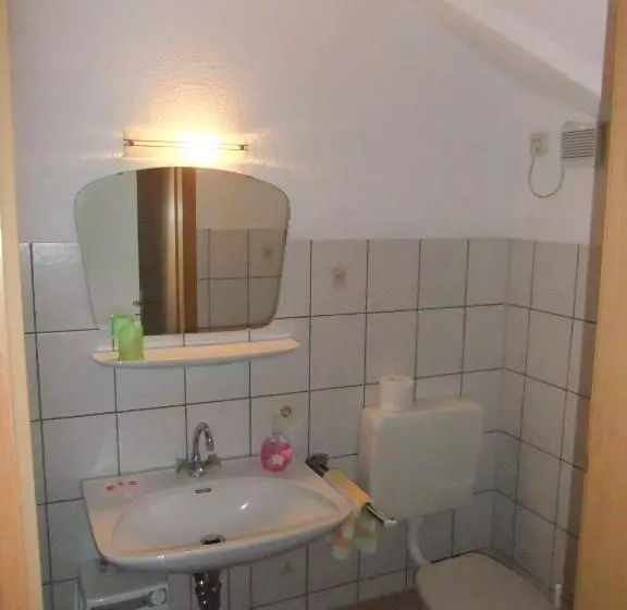 スタンダード4人部屋, Gasthof Rotes Roß