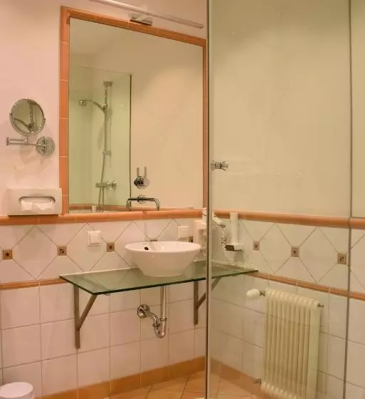 ファミリールーム, Schüdlbauer´s Hotel Restaurant Bar