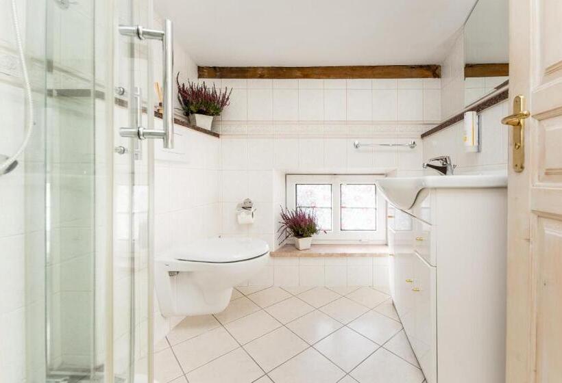 اتاق اکونومی, Villa Red By Columbus Ustka