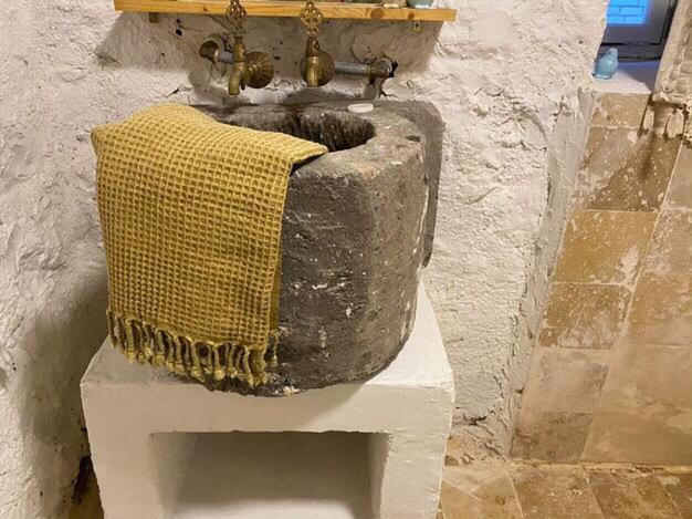 Quarto Estandar, Bo Alacati