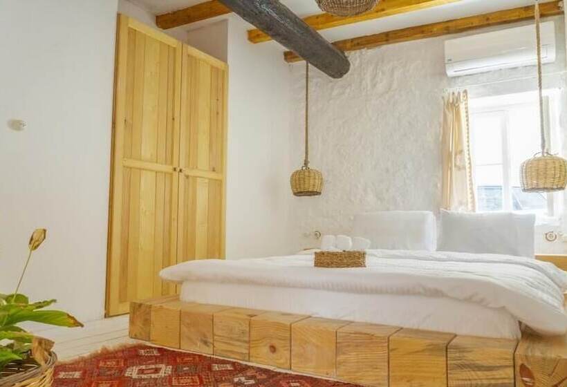 Quarto Deluxe, Bo Alacati