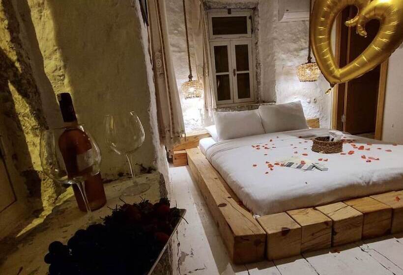 غرفة ديلوكس, Bo Alacati