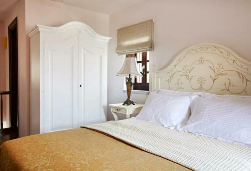 Люкс Повышенной Комфортности, Petritis Guesthouse