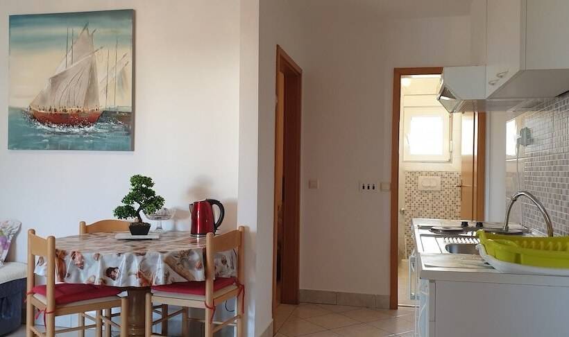 침실 1개 아파트 측면 바다 전망, Apartmani Slavica