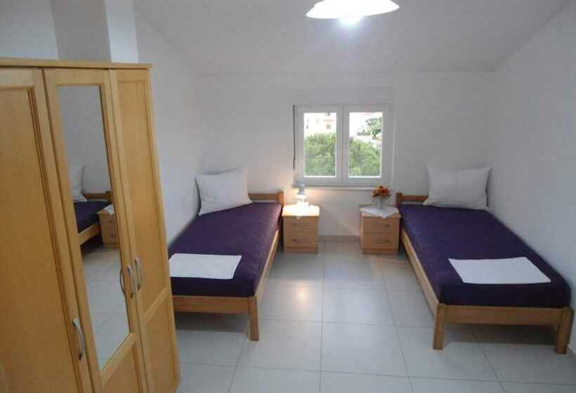 침실 2개 바다 전망 아파트, Apartmani Slavica