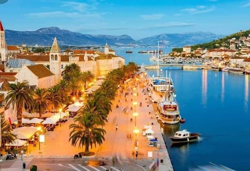 דירה בת חדר שינה 1 צדדית נוף לים, Apartmani Slavica