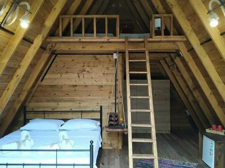 スタンダードバンガロー, Mini Lui Bungalov Butik Otel