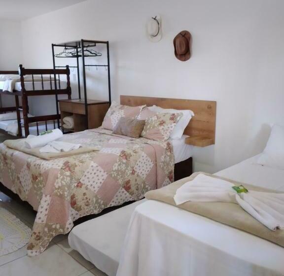 חדר משפחתי דלוקס, Pousada Alegria Do Cowboy