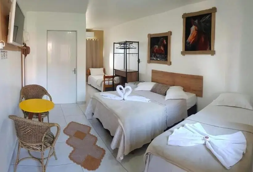 デラックスの４人部屋, Pousada Alegria Do Cowboy