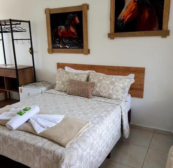 חדר דלוקס לארבעה, Pousada Alegria Do Cowboy