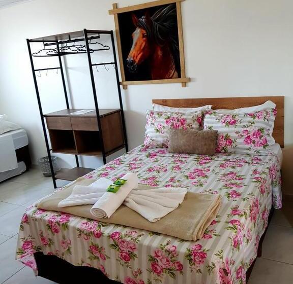 חדר סטנדרט לשלושה, Pousada Alegria Do Cowboy