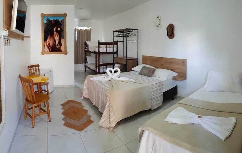 חדר משפחתי, Pousada Alegria Do Cowboy