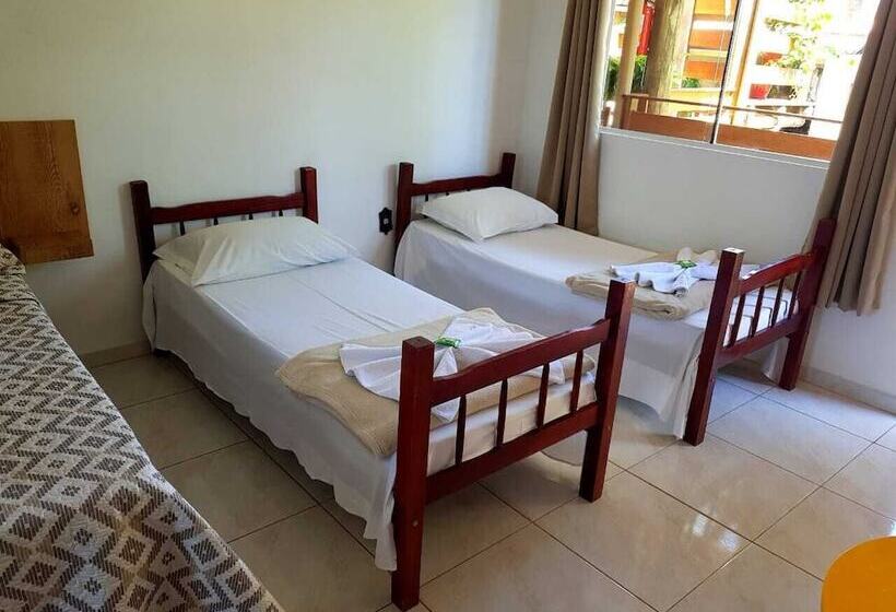 חדר משפחתי, Pousada Alegria Do Cowboy