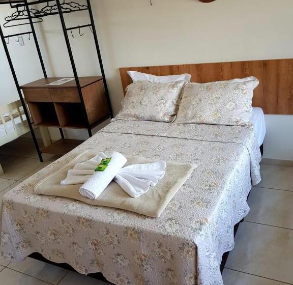 חדר משפחתי, Pousada Alegria Do Cowboy