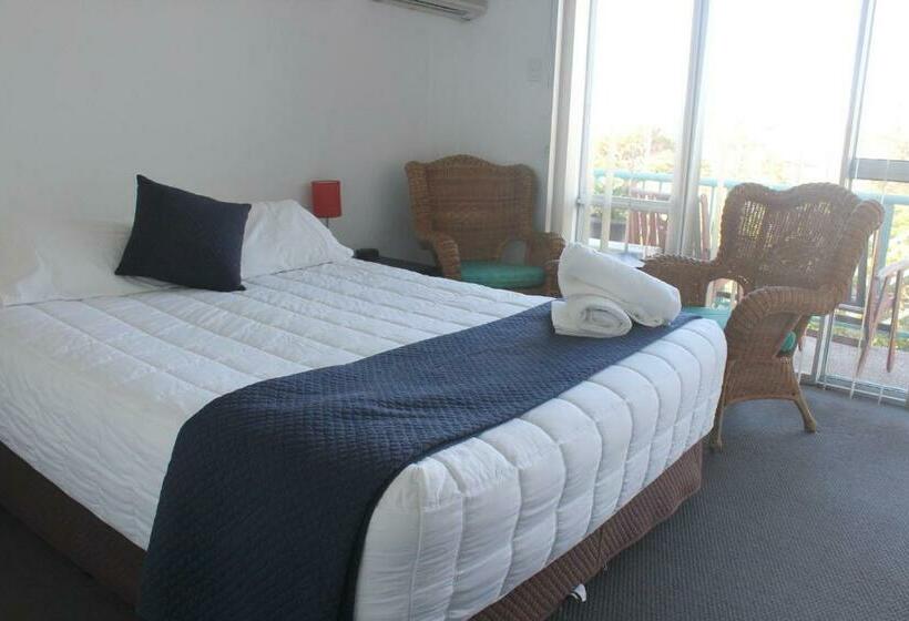 Номер Economy, Oceanside Hawks Nest