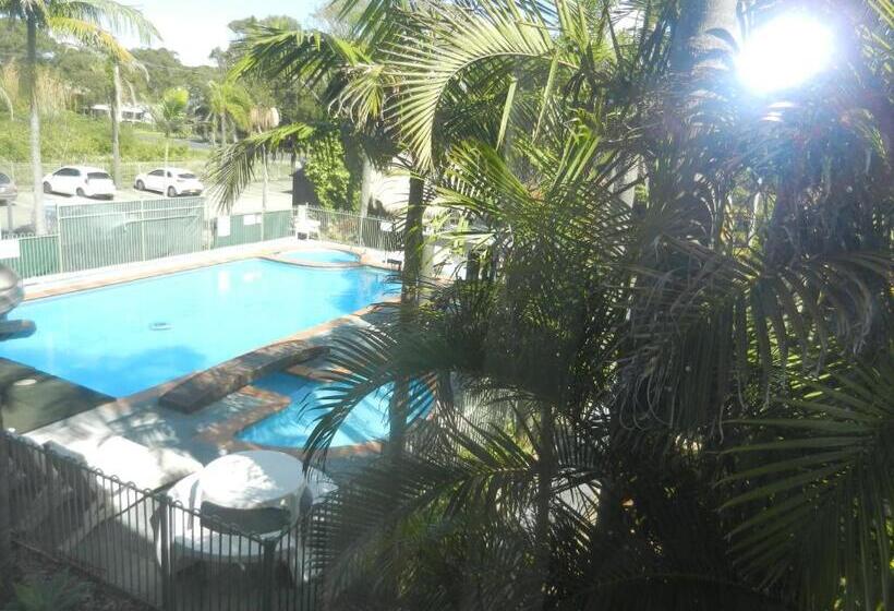 Номер Стандарт, Oceanside Hawks Nest