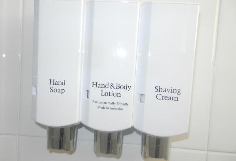 חדר סטנדרט עם מיטת קינג, Oceanside Hawks Nest