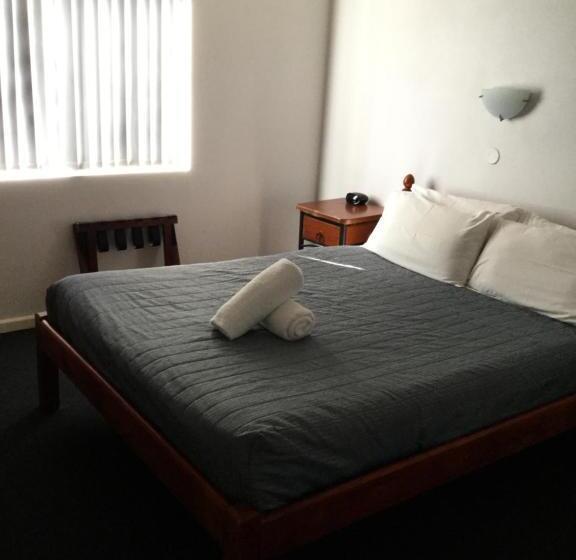 דירת שני חדרים, Oceanside Hawks Nest