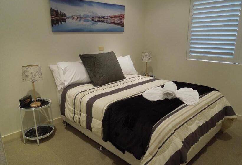 בית, 3 חדרי שינה, Oceanside Hawks Nest