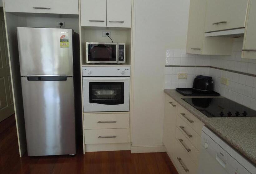 בית, 3 חדרי שינה, Oceanside Hawks Nest