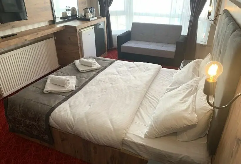 חדר בסיסי, Adanaz Otel