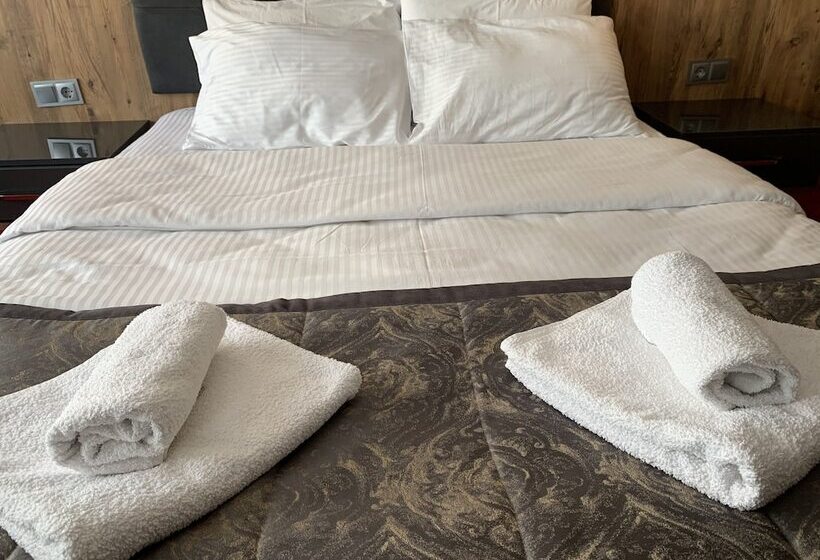 ベーシックルーム, Adanaz Otel