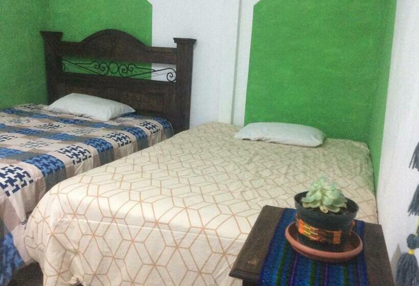 اتاق استاندارد سه نفره, Casa Vista Bella