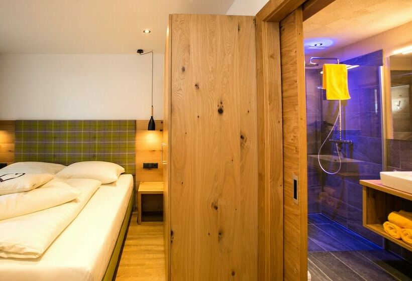 带1个卧室的豪华公寓, Alpinium