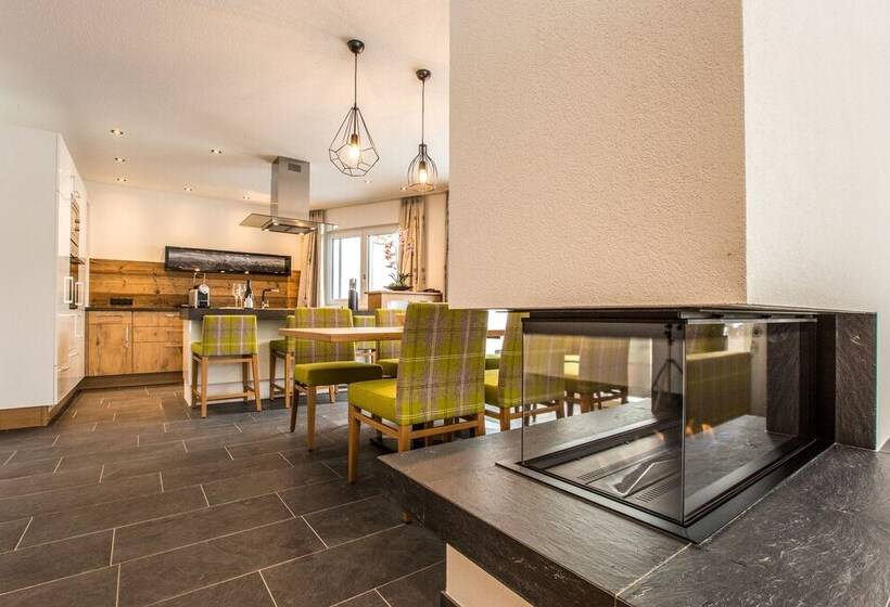 带1个卧室的豪华公寓, Alpinium