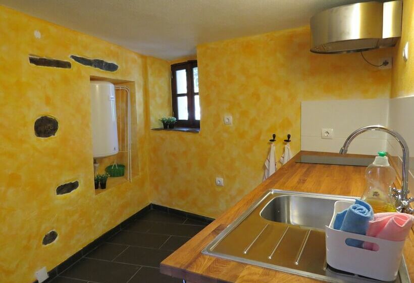 Дом 2 Спальни, Casas Da Encosta