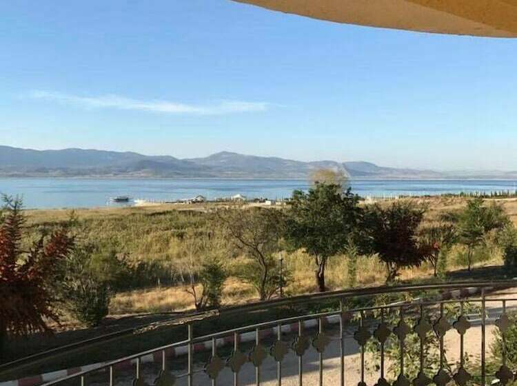 스위트, Cendik Motel