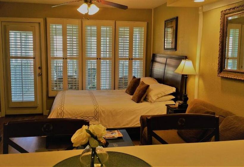 إستوديو قياسى, Fairfield Plantation Resort