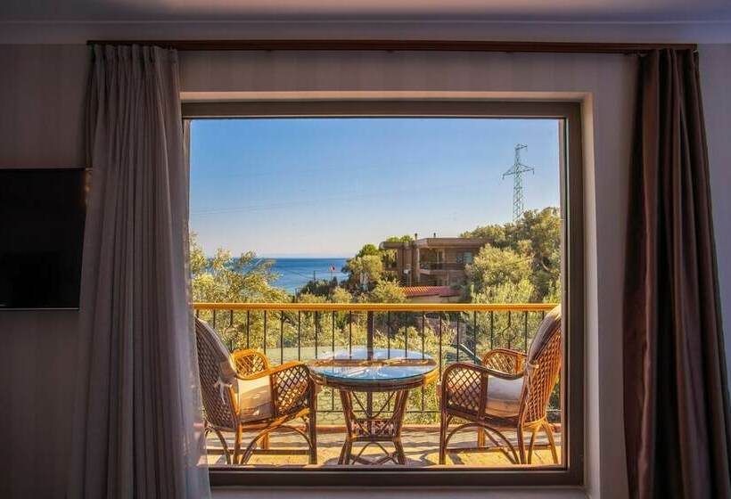 חדר דלוקס נוף לים, Ida House Assos